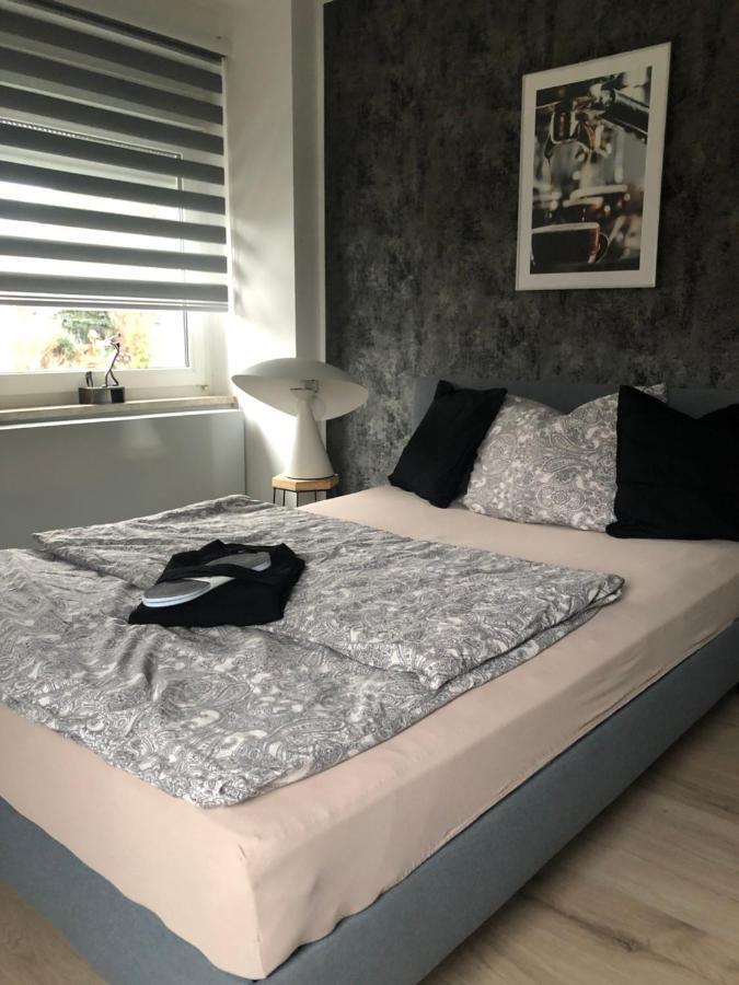 Body Kult Loft - Modernes Appartement Mit 2 Separaten Schlafzimmern Zwickau Exteriér fotografie